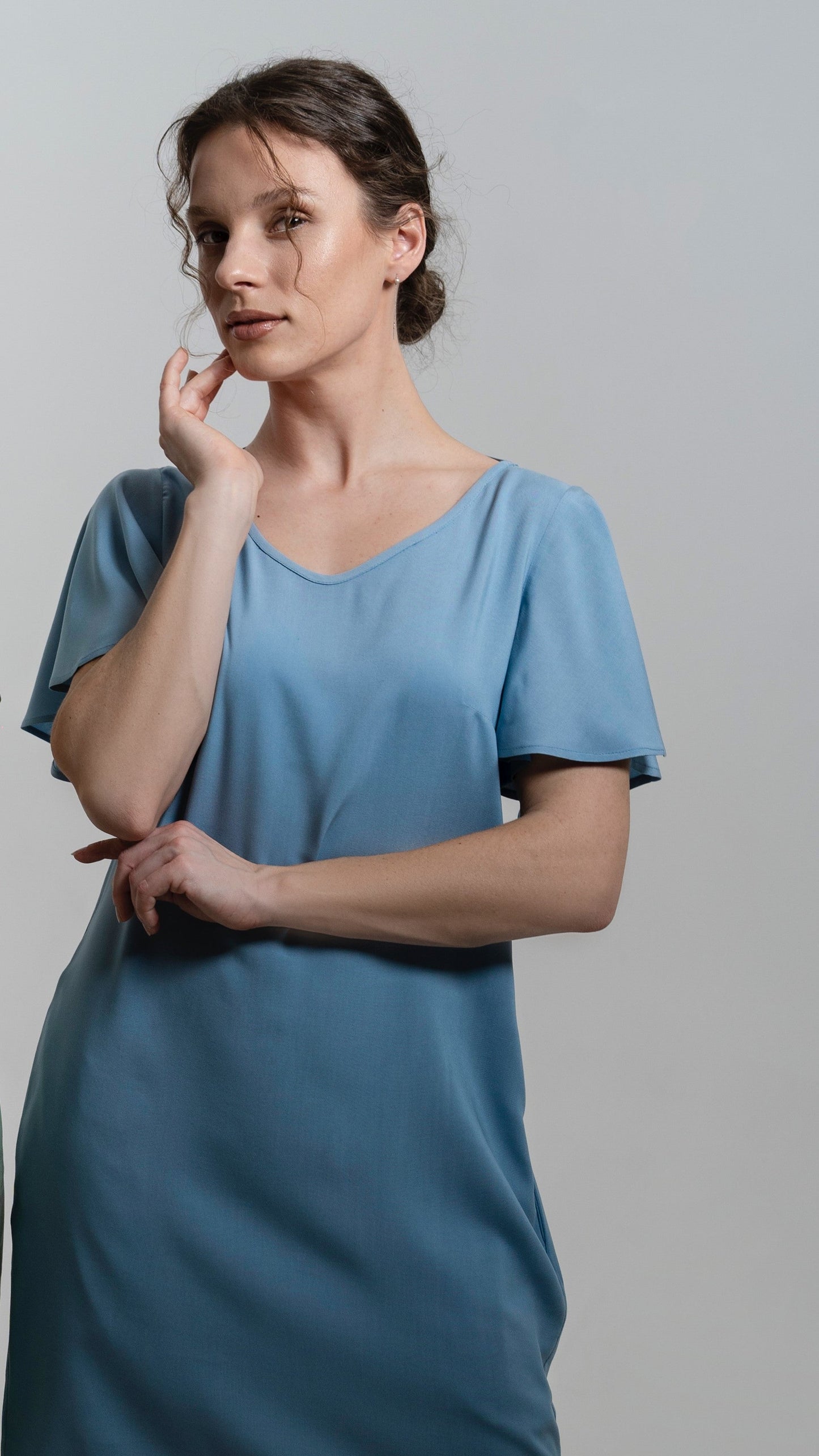 CLARA Bamboo Dress – Light Blue | Flutter Sleeve, Open Back, Pockets